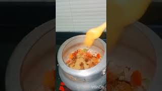 Cooker pasta recipe viralrecipe viralvideo audience explorepage engagement shorts community [upl. by Balcke208]