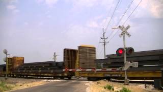 Trains of the Midwest BNSF LINES and Crossings [upl. by Leonid508]