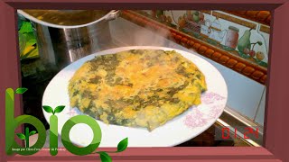 OMELETTE AUX ÉPINARDS  أومليت السبانخ omelette epinard recette [upl. by Skardol860]