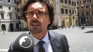 Toninelli M5S quotPD ha 100 franchi tiratori e ora affossa la legge per tutelare interessi SVP in Tr [upl. by Rimat890]