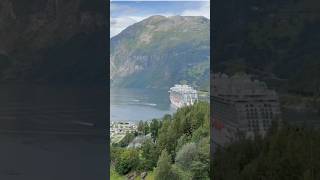 Fiordes de Geiranger travel cruise [upl. by Aikmat]