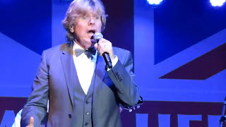 April 1 2017 Hermans Hermits Perform Daydream Believer [upl. by Moyra]