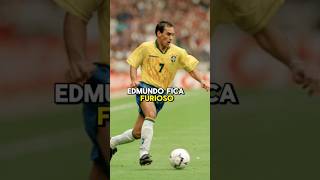 Edmundo se irrita com cera de franceses e xinga Rivaldo na final de 1998selecaobrasileira [upl. by Yoreel381]