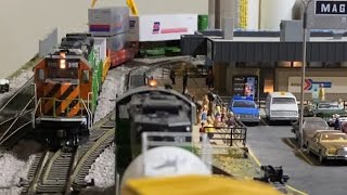 Burlington Northern Intermodal Train Around The Layout [upl. by Asinet]