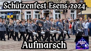 Schützenfest Esens 2024  Aufmarsch der Vereine und Kapellen auf dem Marktplatz [upl. by Cohlette802]