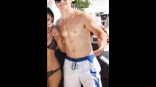 David Henrie shirtless  ABS [upl. by Yate]