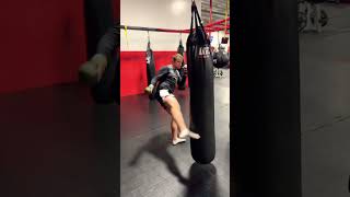 Jabcross left hook right low kick kickboxing muaythai heavybagworkout fitness motivation [upl. by Carbone453]