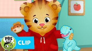 DANIEL TIGERS NEIGHBORHOOD  Daniel Gets His Teeth Cleaned  PBS KIDS [upl. by Eenimod]