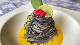 tagliolini al nero di seppia e Lemon Curd e uova di Mallotto ricetta di Kwan [upl. by Enitsenre]