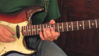 Guitar Lesson Eric Clapton Style Lick  Signature Licks Fender Stratocaster [upl. by Oak]